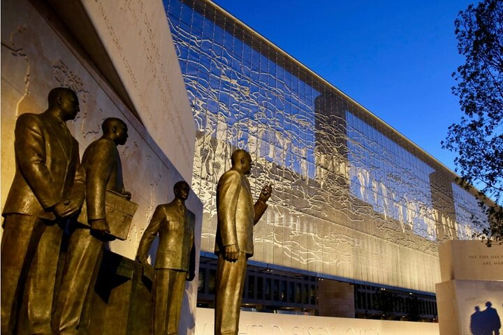 Eisenhower Memorial.